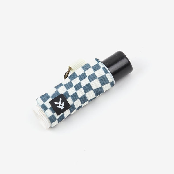 THREAD CHAPSTICK HOLDER