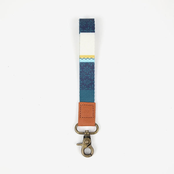 THREAD WRIST LANYARD