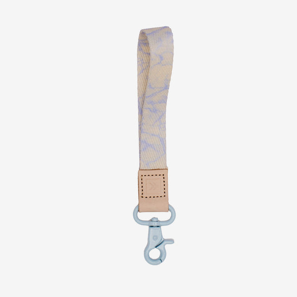 THREAD WRIST LANYARD