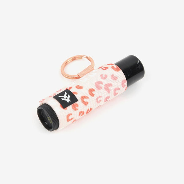 THREAD CHAPSTICK HOLDER