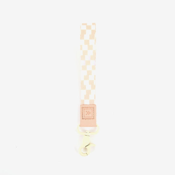THREAD WRIST LANYARD