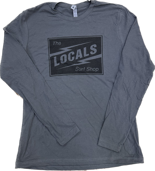 LOCALS VOLTAGE BADGE FITTED L/S TEE CHARCOAL
